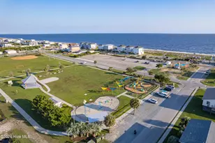 332 NE 40th St, Oak Island, NC 28465 - Photo 93