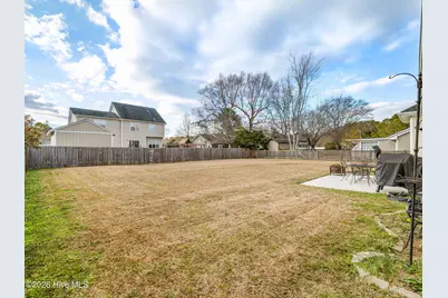302 Whirlaway Boulevard, Sneads Ferry, NC 28460 - Photo 21