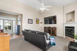 302 Whirlaway Blvd, Sneads Ferry, NC 28460 - Photo 5