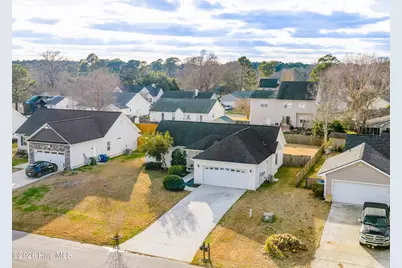 302 Whirlaway Boulevard, Sneads Ferry, NC 28460 - Photo 23