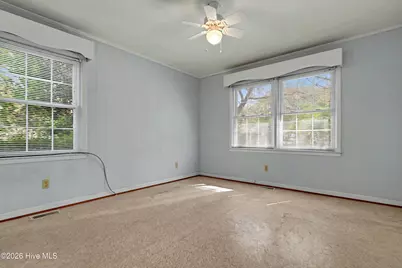101 NE 40th Street, Oak Island, NC 28465 - Photo 25