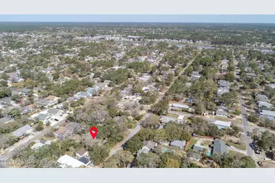 101 NE 40th Street, Oak Island, NC 28465 - Photo 37