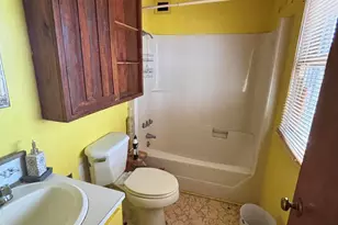 504 Beeler Ave, Hamlet, NC 28345 - Photo 7