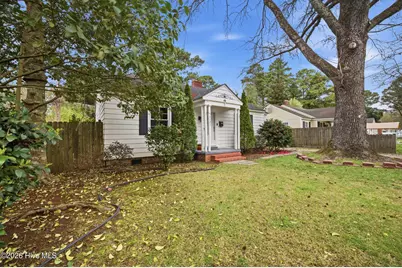 1121 W Williams Circle, Elizabeth City, NC 27909 - Photo 3
