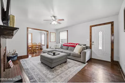 1121 W Williams Circle, Elizabeth City, NC 27909 - Photo 7