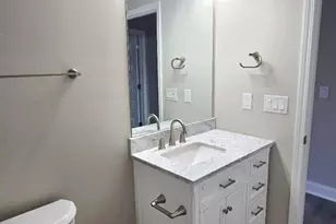 204 Windsor Farm Rd, Kinston, NC 28504 - Photo 17