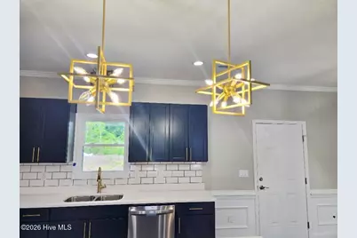 204 Windsor Farm Road, Kinston, NC 28504 - Photo 5