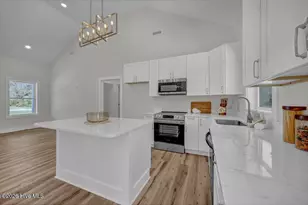 280 Charlestown Rd, Boiling Spring Lakes, NC 28461 - Photo 11