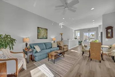 507 Greenville Avenue #Unit 1, Carolina Beach, NC 28428 - Photo 3