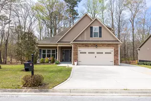 375 Victoria Dr, Chocowinity, NC 27817 - Photo 1