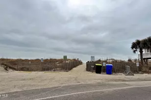 105 SE 58th St, Oak Island, NC 28465 - Photo 31