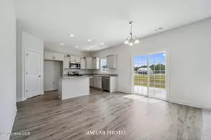 1864 Olde Towne Pointe Blvd, Jacksonville, NC 28546 - Photo 11