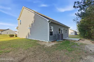 104 Timberline Oak Dr, Goldsboro, NC 27534 - Photo 3