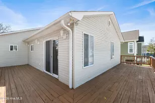 101 SE 24th St, Oak Island, NC 28465 - Photo 37