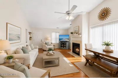 101 SE 24th Street, Oak Island, NC 28465 - Photo 7