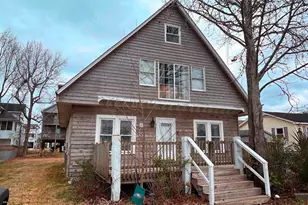 411 Spartanburg Ave, Carolina Beach, NC 28428 - Photo 1