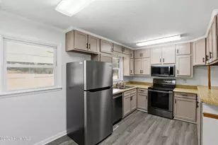 641 Haws Run Rd, Jacksonville, NC 28540 - Photo 11
