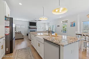 102 Hardwick Ln, Newport, NC 28570 - Photo 11
