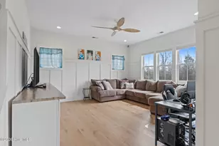 102 Hardwick Ln, Newport, NC 28570 - Photo 29