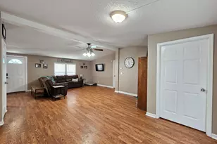 202 Castlebury Ln, Hubert, NC 28539 - Photo 15