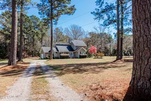 5218 Redmon Rd, Elm City, NC 27822 - Photo 5