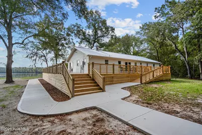 360 Fontanel Lake Drive, Burgaw, NC 28425 - Photo 13