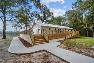 360 Fontanel Lake Dr, Burgaw, NC 28425 - Photo 13
