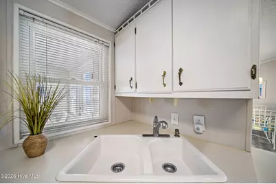 9105 W 9th Street, Surf City, NC 28445 - Photo 29