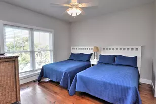 140 E 1st St, Ocean Isle Beach, NC 28469 - Photo 39