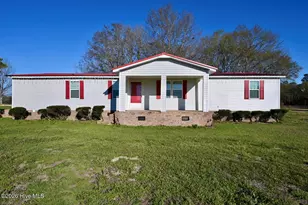 8773 Garland Hwy, Clinton, NC 28328 - Photo 1