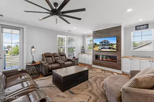 8124 Lakeview Dr, Wilmington, NC 28412 - Photo 15