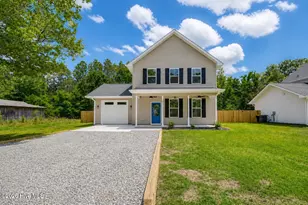 296 Charlestown Rd, Boiling Spring Lakes, NC 28461 - Photo 5