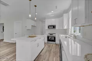 296 Charlestown Rd, Boiling Spring Lakes, NC 28461 - Photo 3