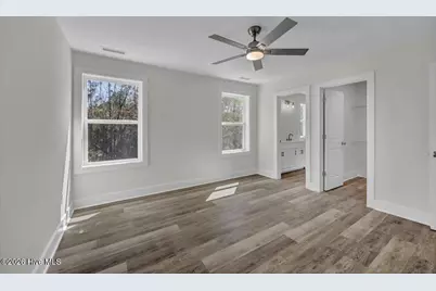 296 Charlestown Road, Boiling Spring Lakes, NC 28461 - Photo 17