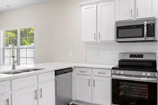 713 Greenwich Pl, Richlands, NC 28574 - Photo 13