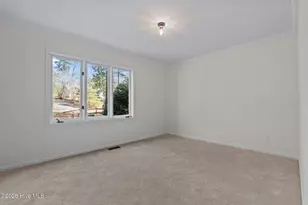 512 Argyll Dr, Sanford, NC 27332 - Photo 19
