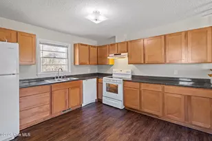 144 Jupiter Trail, Jacksonville, NC 28546 - Photo 11