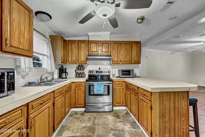 2109 E Lake Shore Drive, Wilmington, NC 28401 - Photo 11