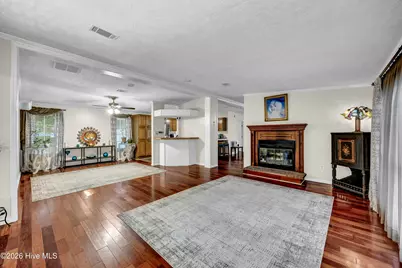 2109 E Lake Shore Drive, Wilmington, NC 28401 - Photo 3