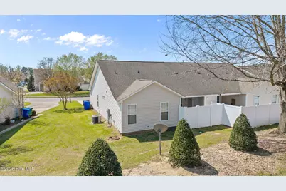 2564 Saddleback Drive #B, Winterville, NC 28590 - Photo 31