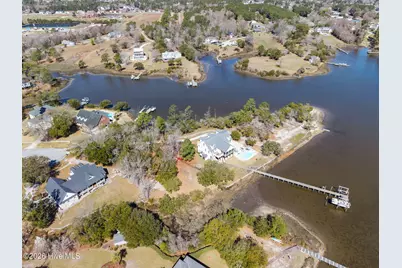 117 Lydia Drive, Swansboro, NC 28584 - Photo 9