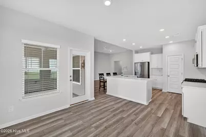 6914 English Holly Court SW, Ocean Isle Beach, NC 28469 - Photo 19
