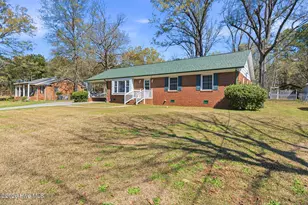 136 Springdale Dr, Rockingham, NC 28379 - Photo 5