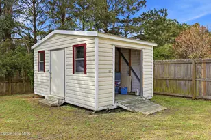 102 Corolla Ct, Jacksonville, NC 28546 - Photo 25