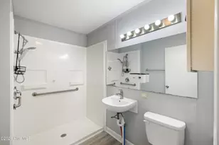 812 S 8th St, Wilmington, NC 28401 - Photo 21
