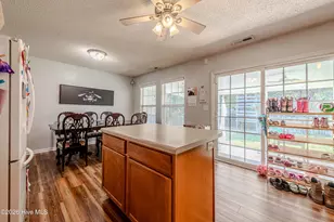 101 Barrington Ct, Maple Hill, NC 28454 - Photo 15