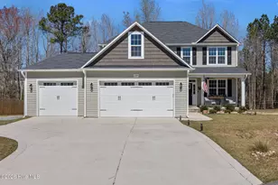 809 Twin Leaf Ct, Cameron, NC 28326 - Photo 1