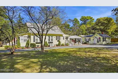 745 N May Street, Southern Pines, NC 28387 - Photo 3