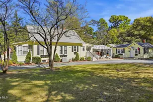 745 N May St, Southern Pines, NC 28387 - Photo 3