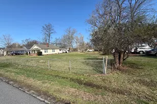 406 Kirkland St, Greensboro, NC 27406 - Photo 3